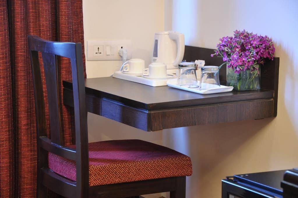 Fabhotel Rockland New Delhi Eksteriør bilde
