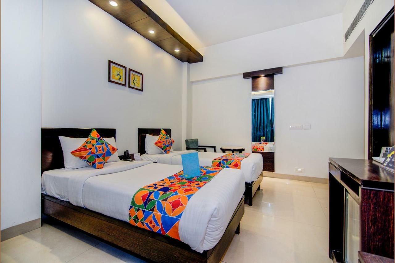 Fabhotel Rockland New Delhi Eksteriør bilde