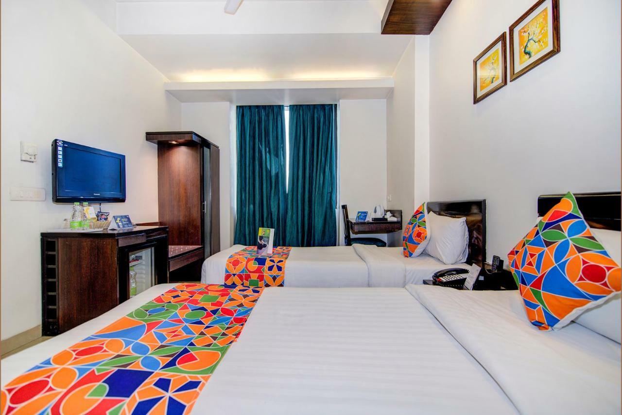 Fabhotel Rockland New Delhi Eksteriør bilde